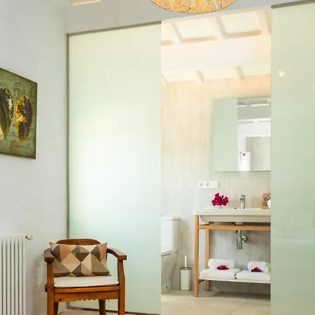 In Menorca With Private Pool & Sea Views בית נופש אלאיור