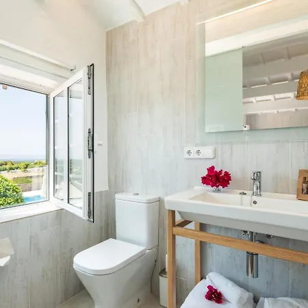 In Menorca With Private Pool & Sea Views * 阿莱奥尔