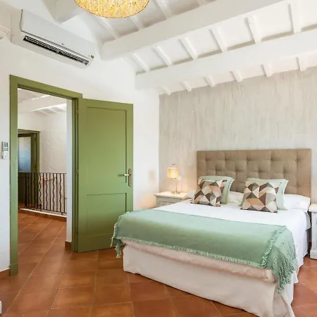 In Menorca With Private Pool & Sea Views 度假居 *